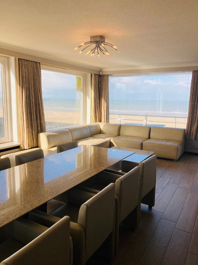 Very Spacious Family Apartment With Seaview T16 Oostende Exterior foto